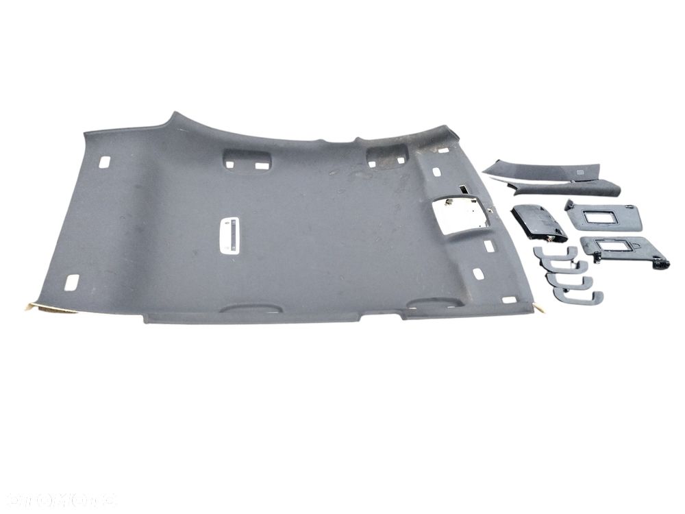 PODSUFITKA CZARNA MERCEDES A KLASA W176  Europa - 1