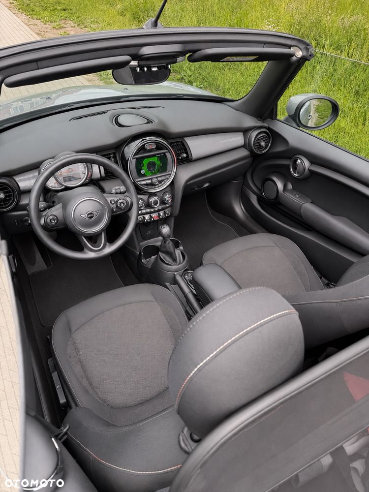 MINI Cooper Classic Trim - 12