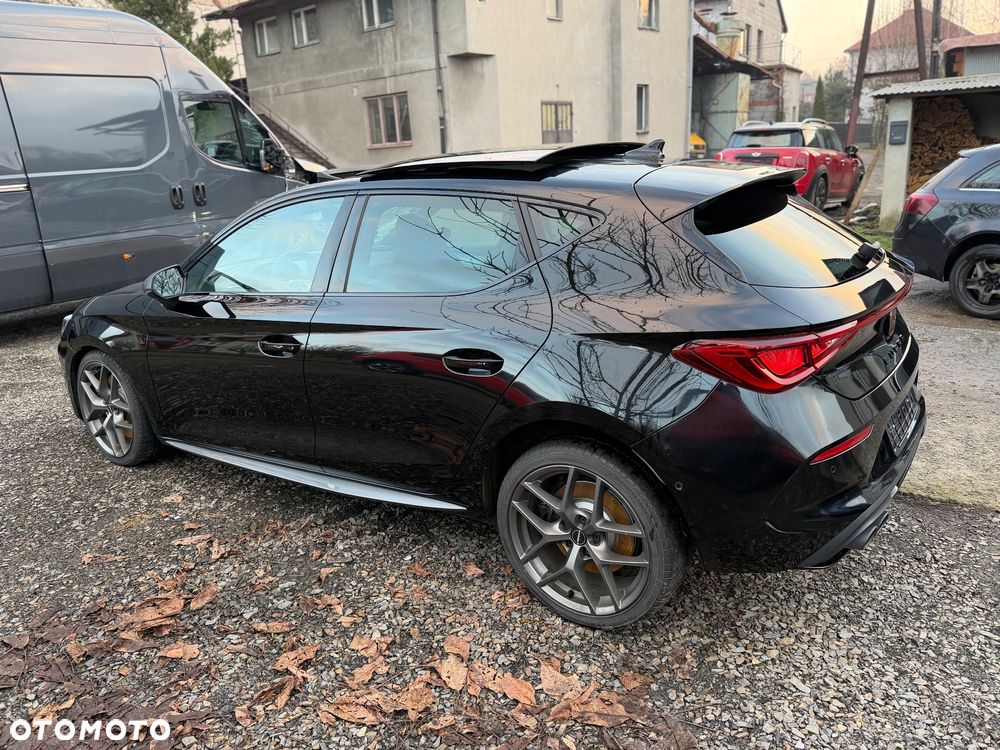 Cupra Leon 2.0 TSI DSG - 32