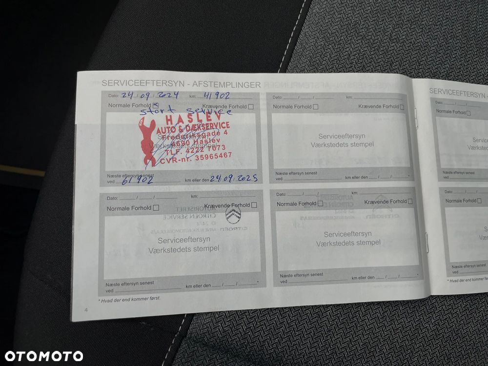 Citroën C4 PureTech 100 Stop&Start FEEL - 37