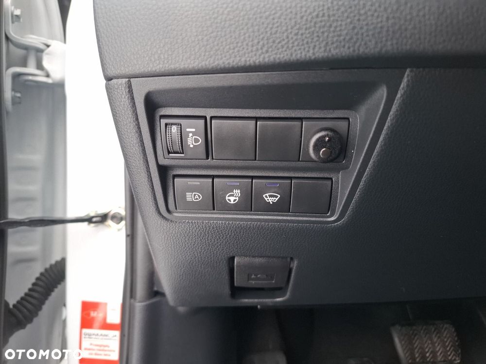Toyota Yaris Cross Hybrid 1.5 Adventure 4x4 - 11