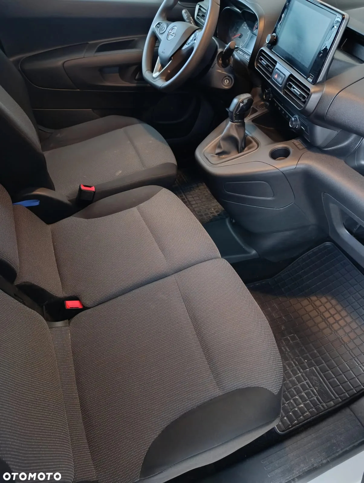 Opel COMBO - 20