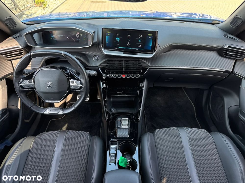 Peugeot 2008 GT - 6