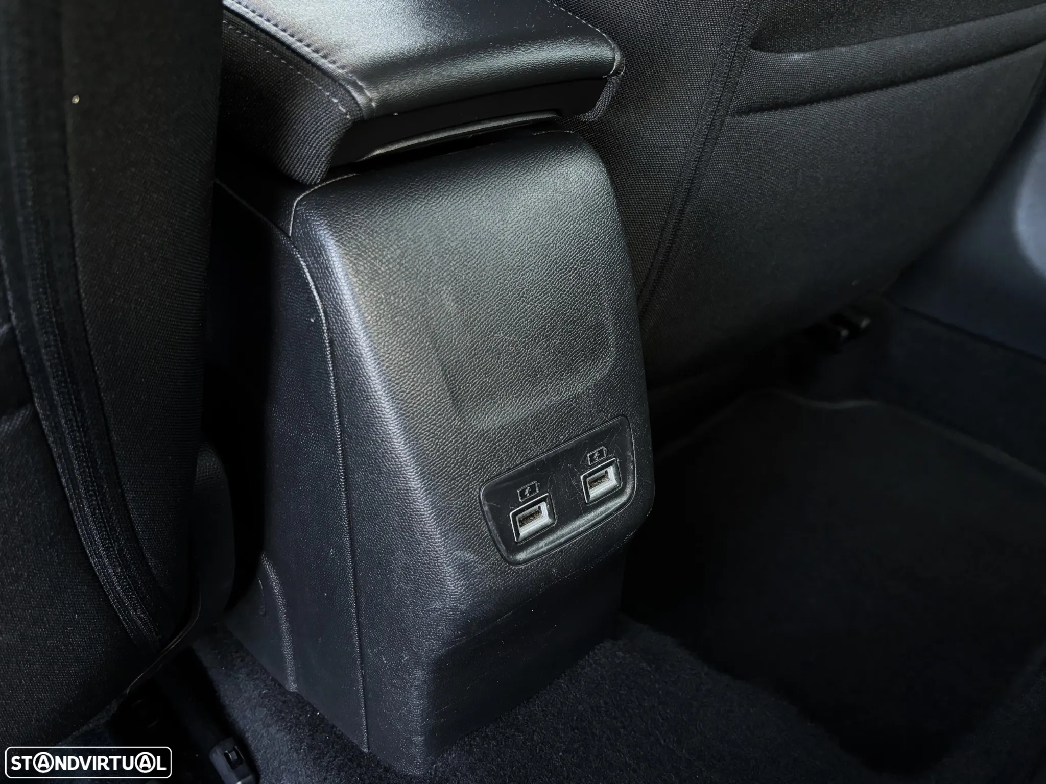 Peugeot e-208 50 kWh Active Pack - 14