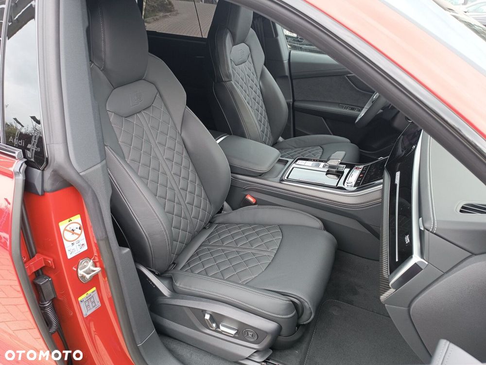 Audi SQ8 - 30