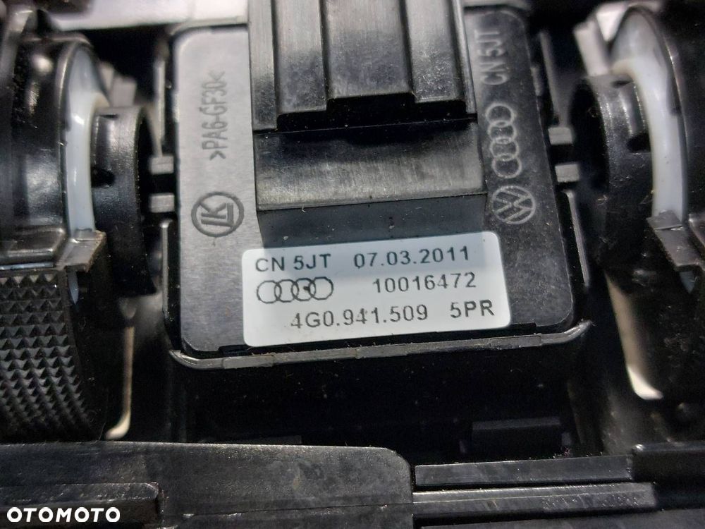 KRATKA NAWIEWU ŚRODKOWA LEWA PRAWA KANAŁ POWIETRZA AUDI A7 4G - 9