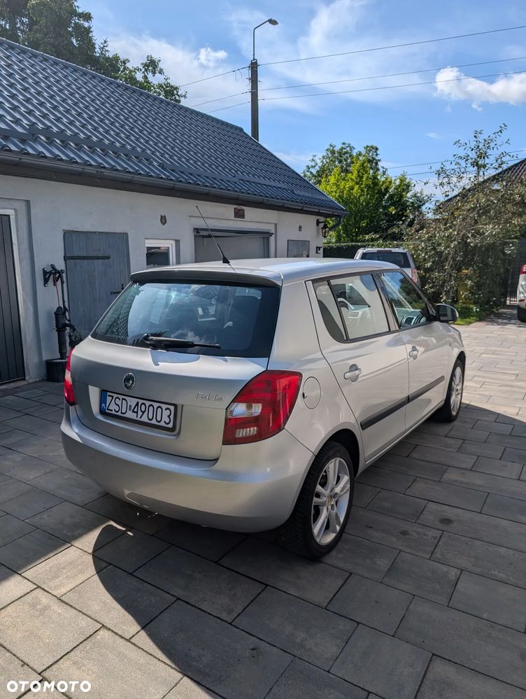 Skoda Fabia 1.6 16V Elegance - 6