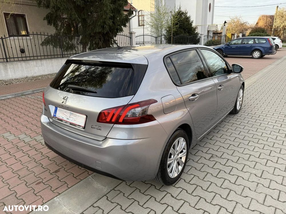 Peugeot 308 PureTech 110 Stop & Start Style - 4