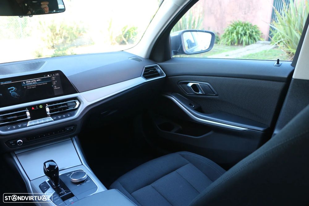 BMW 330 e xDrive Aut. Sport Line - 14
