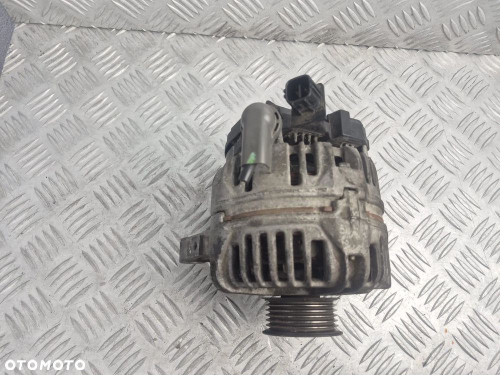Alternator Toyota Corolla E12 0124315024 - 2