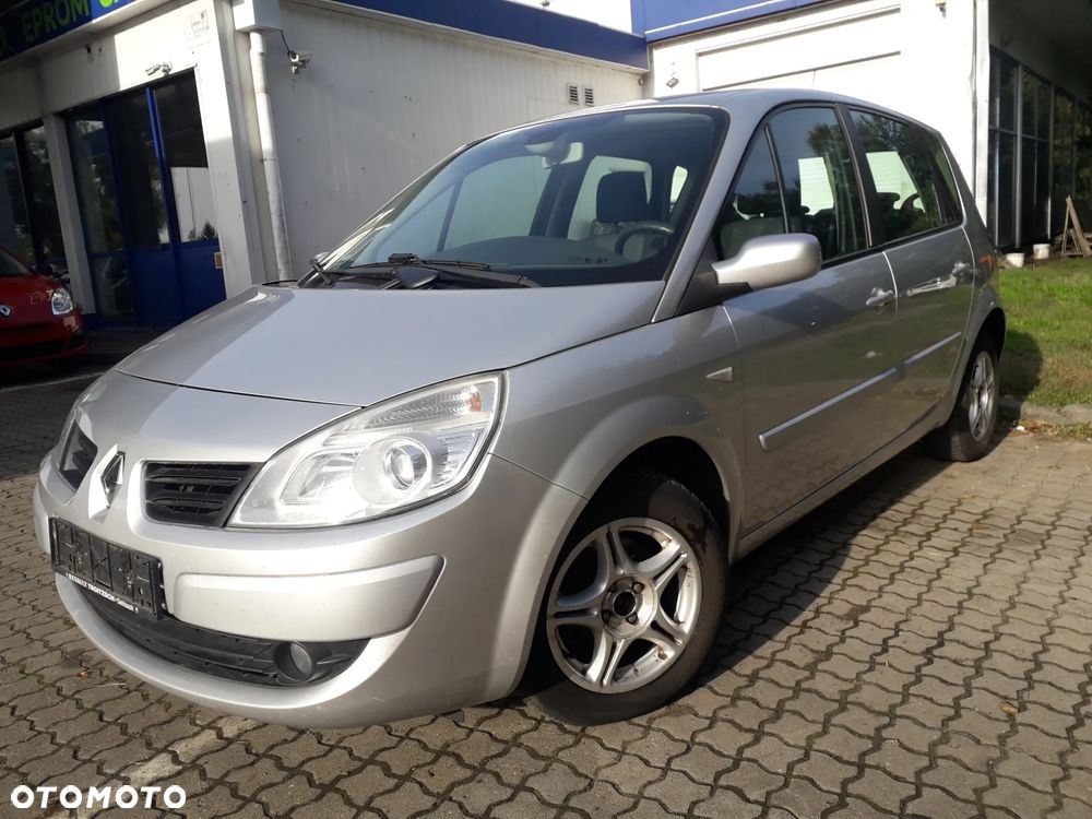 Renault Scenic 1.6 16V Confort Expression - 1