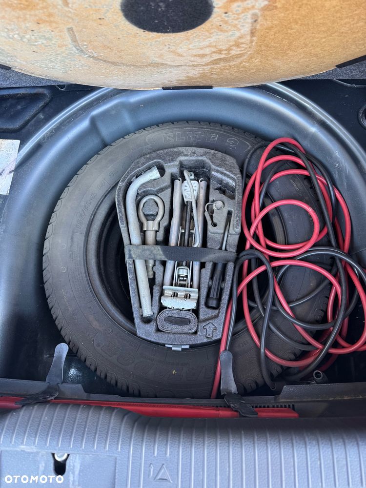 Volkswagen Polo - 14