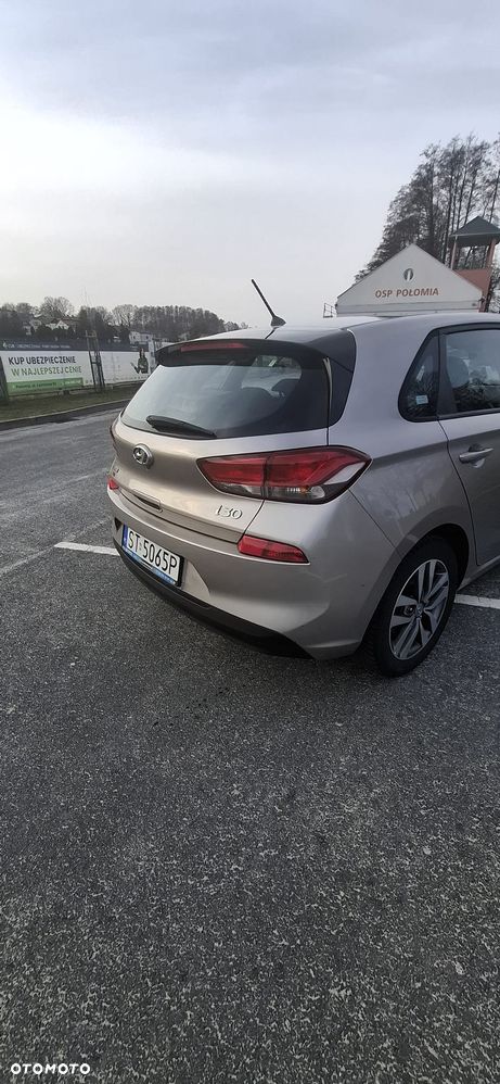 Hyundai i30 1.4 Classic + - 3