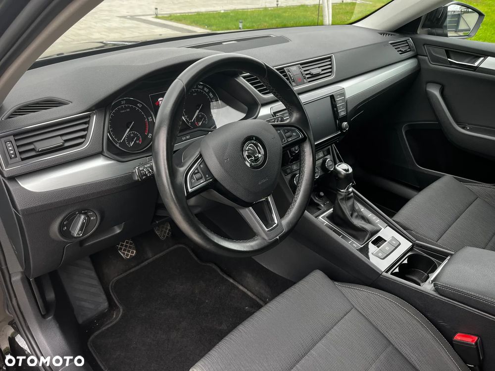 Skoda Superb 1.6 TDI Ambition Greenline - 10