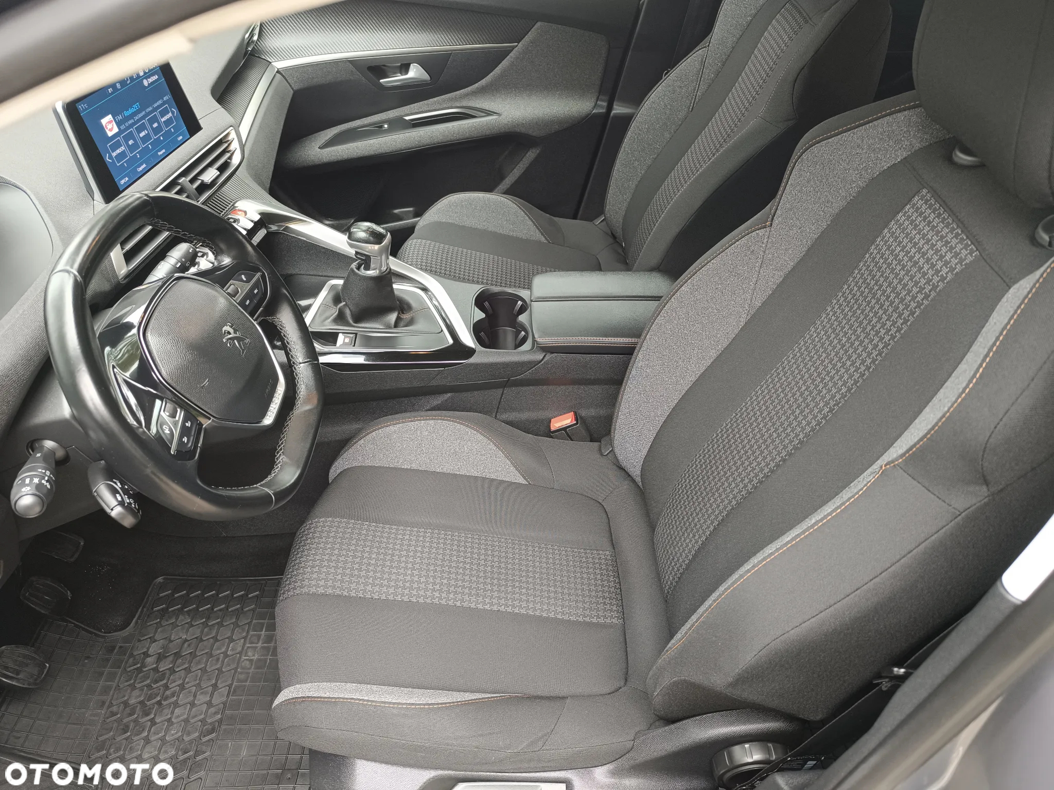 Peugeot 3008 - 22