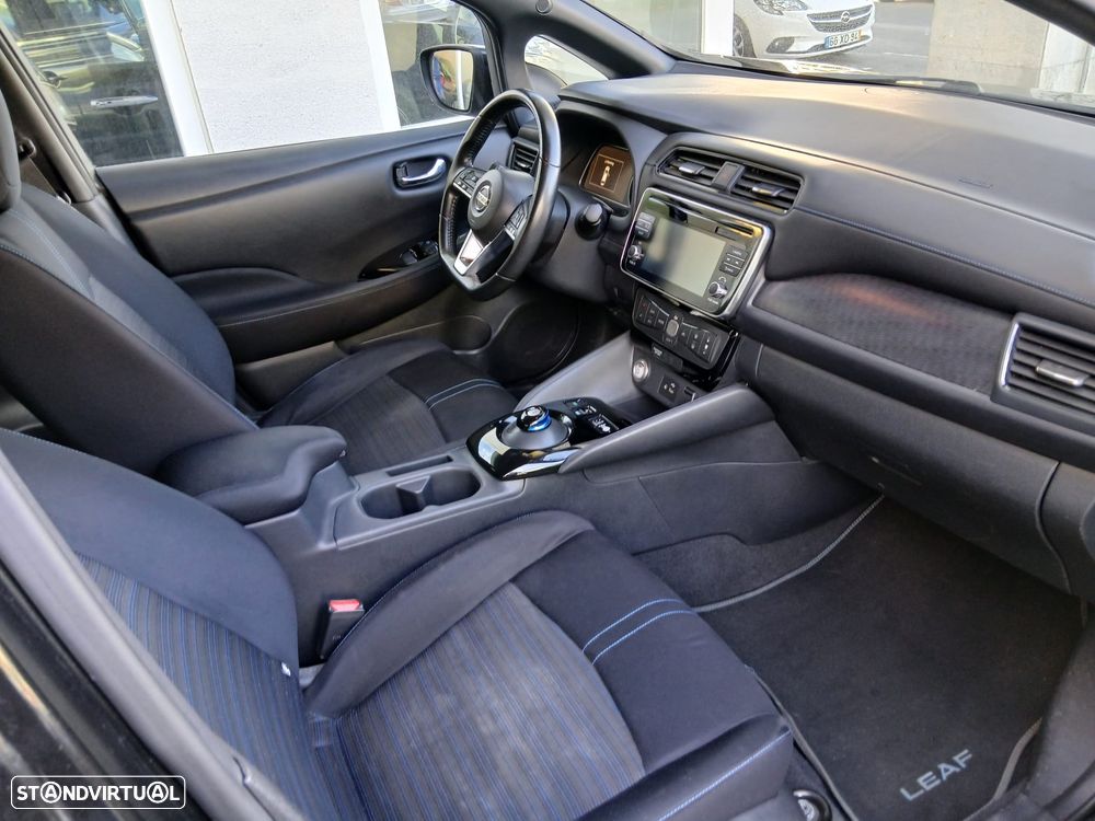 Nissan Leaf N-Connecta - 8