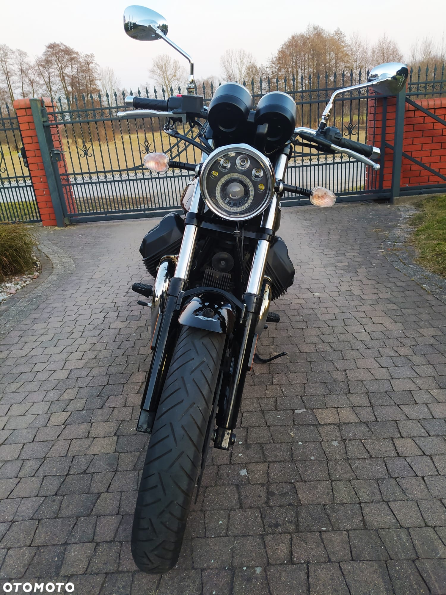 Moto Guzzi V7 - 10