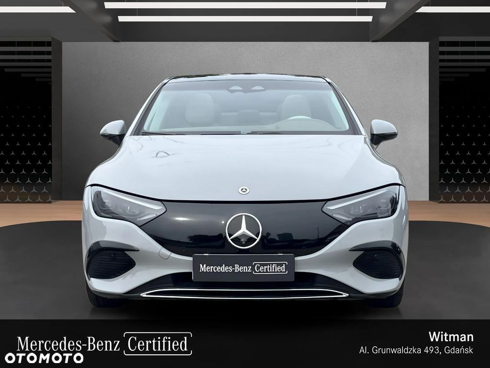 Mercedes-Benz EQE - 7