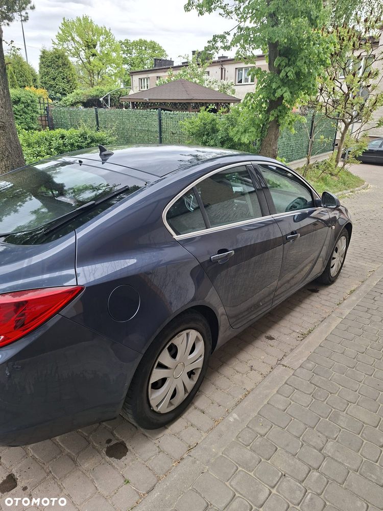 Opel Insignia 1.8 - 3