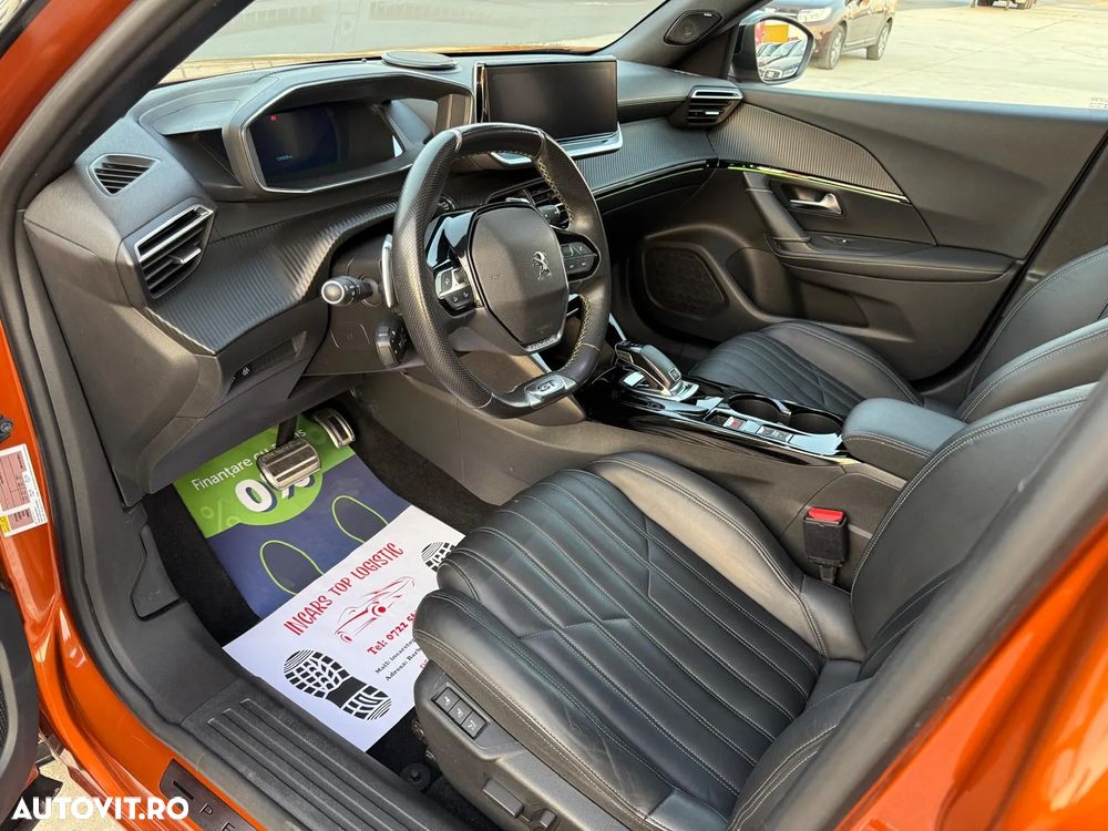 Peugeot 2008 1.2 L PureTech STT EAT8 GT - 13
