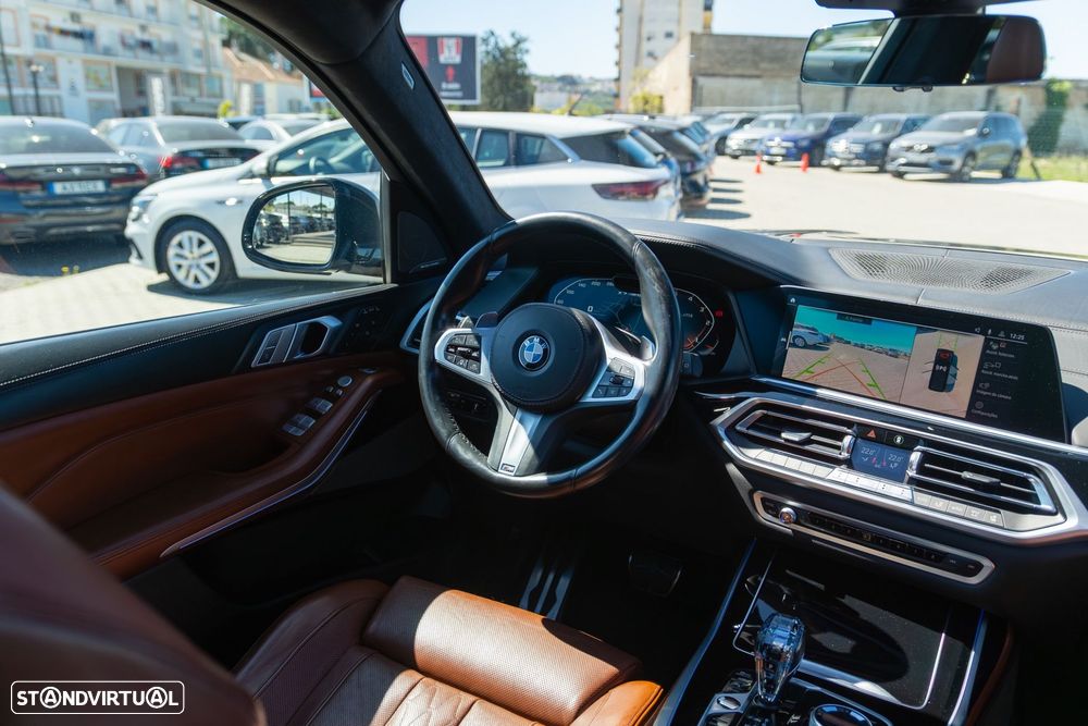 BMW X7 M50d - 26