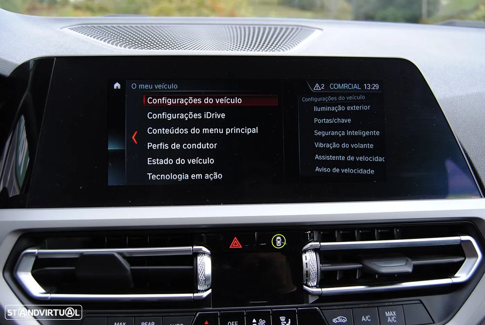 BMW 318 d Touring Advantage - 30