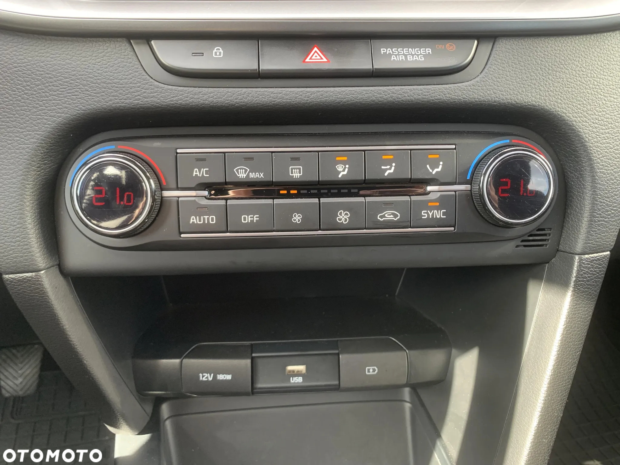 Kia Ceed 1.5 T-GDI M - 19