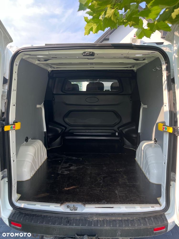 Ford Transit Custom - 9