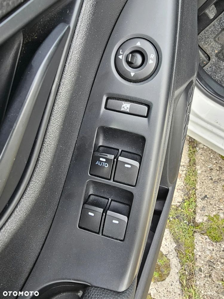 Hyundai ix20 - 25