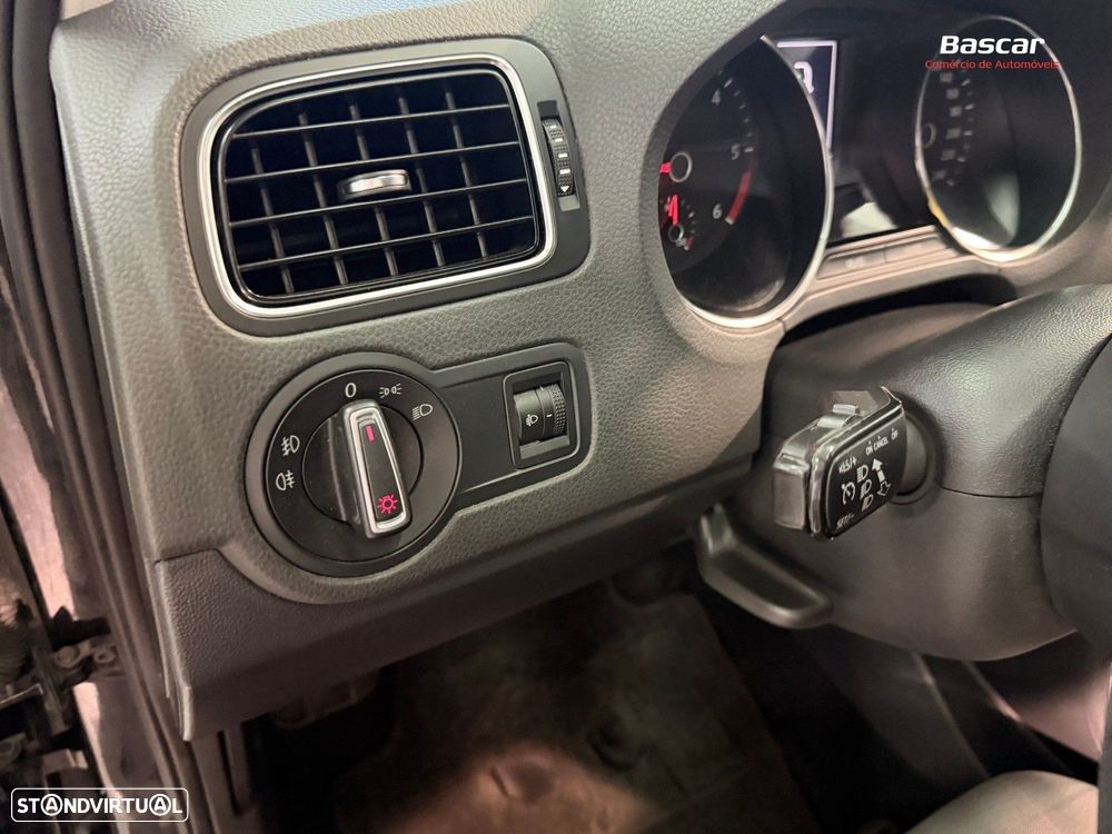VW Polo 1.4 TDi Confortline Nav - 23