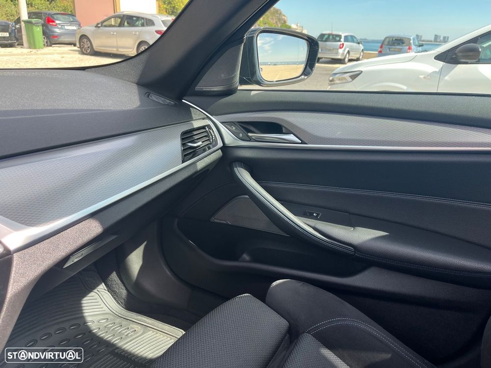 BMW 530 d Pack M Auto - 20