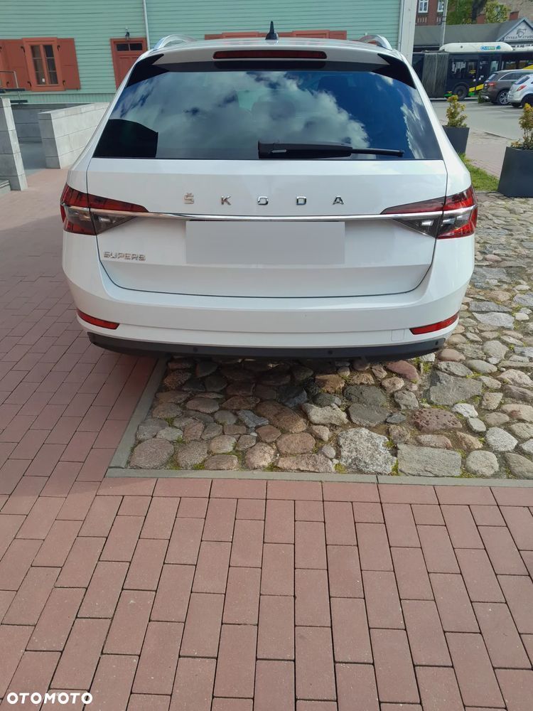 Skoda Superb 1.5 TSI mHEV DSG Selection - 9