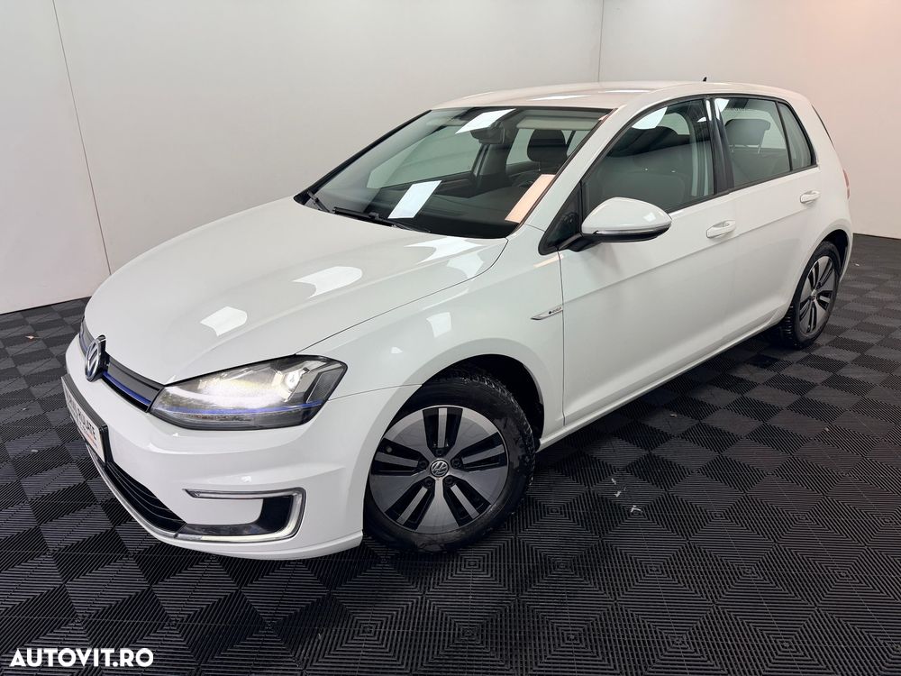 Volkswagen Golf - 23