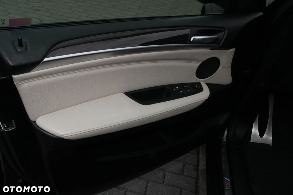 BMW X5 3.0d xDrive - 34