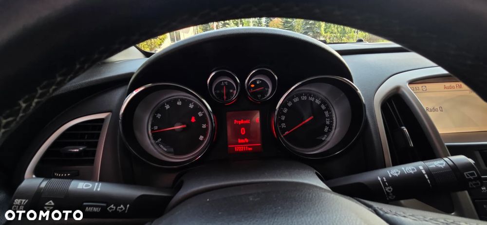 Opel Astra 1.6 Turbo 150 Jahre - 25