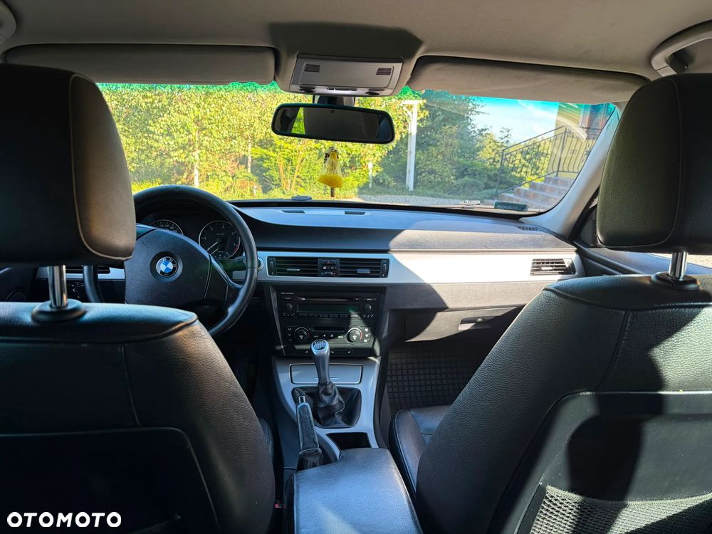 BMW Seria 3 330xd - 6