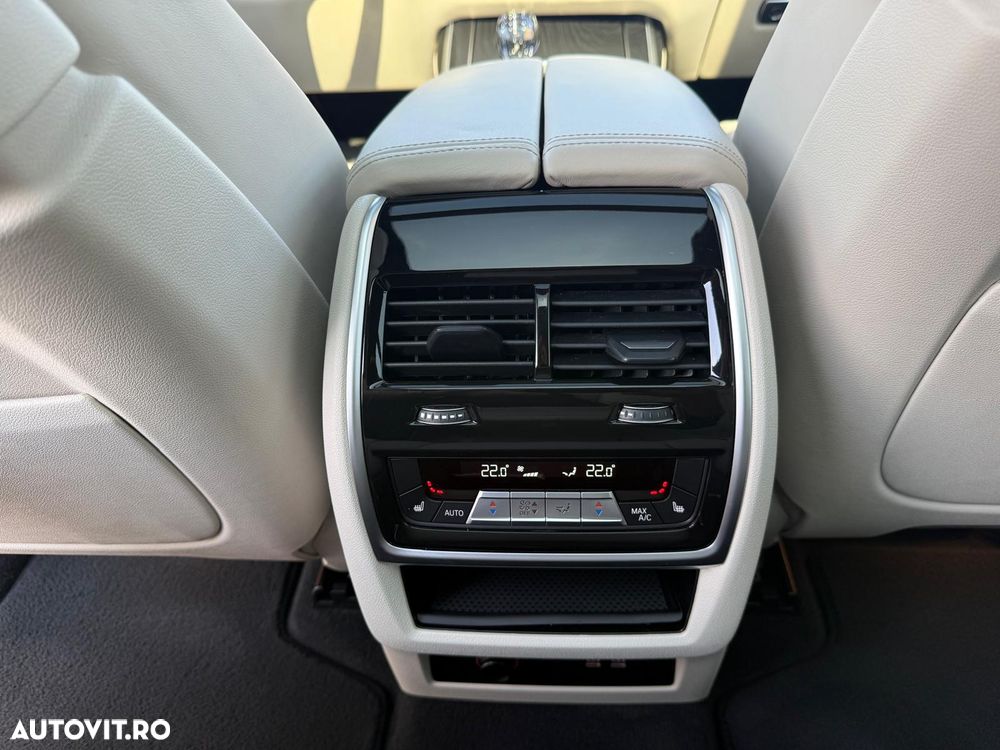 BMW X7 xDrive40i MHEV - 27