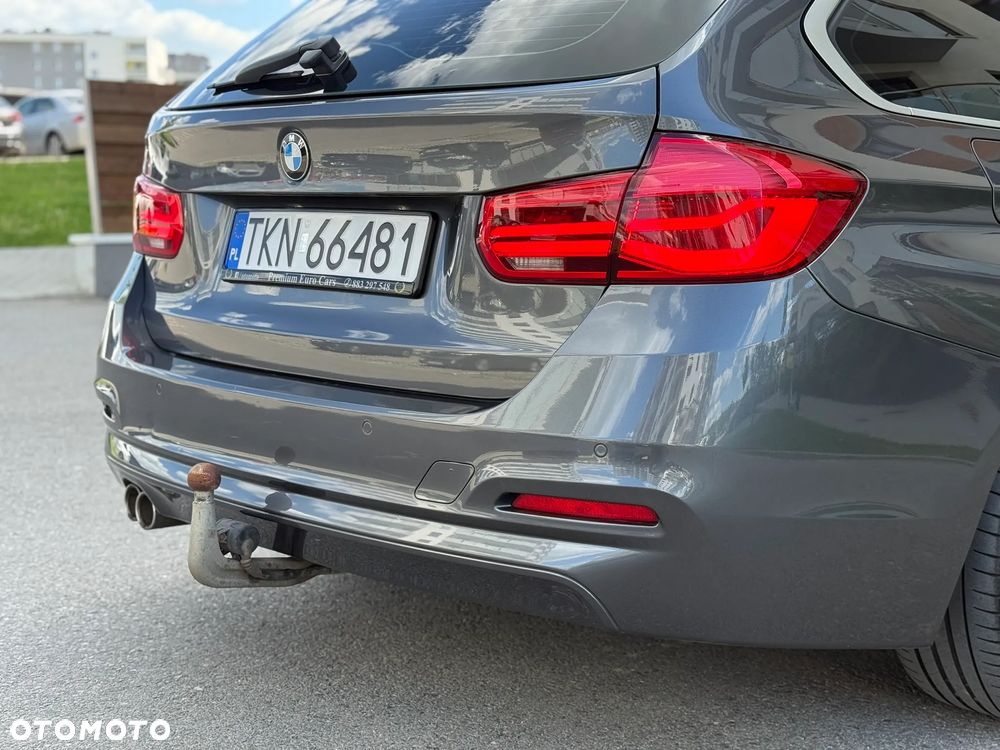 BMW Seria 3 320d Sport Line - 8
