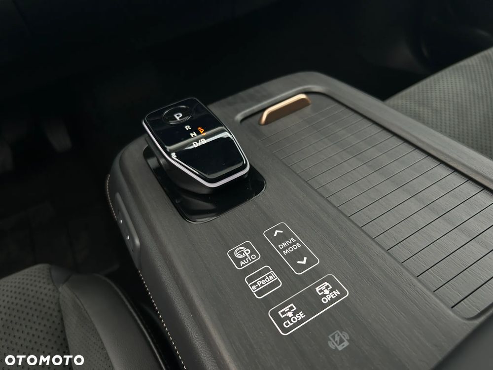 Nissan Ariya 87kWh Evolve - 12