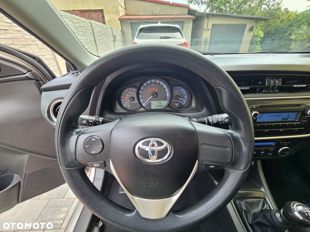 Toyota Auris 1.33 VVT-i Active - 6