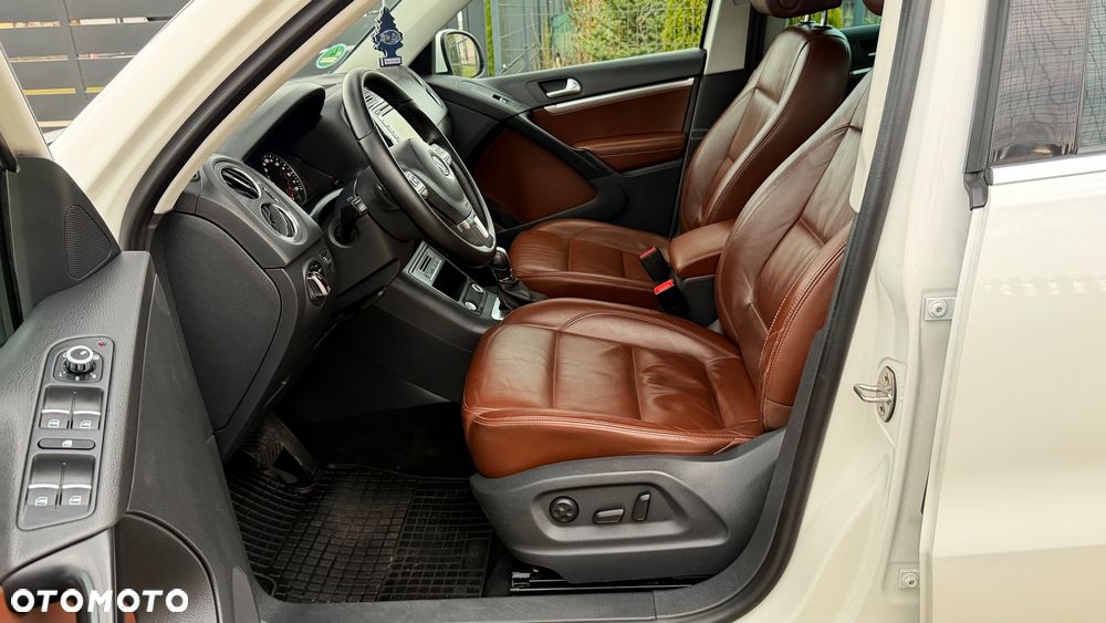 Volkswagen Tiguan 2.0 TDI 4Mot Perfectline R-Style DSG - 34