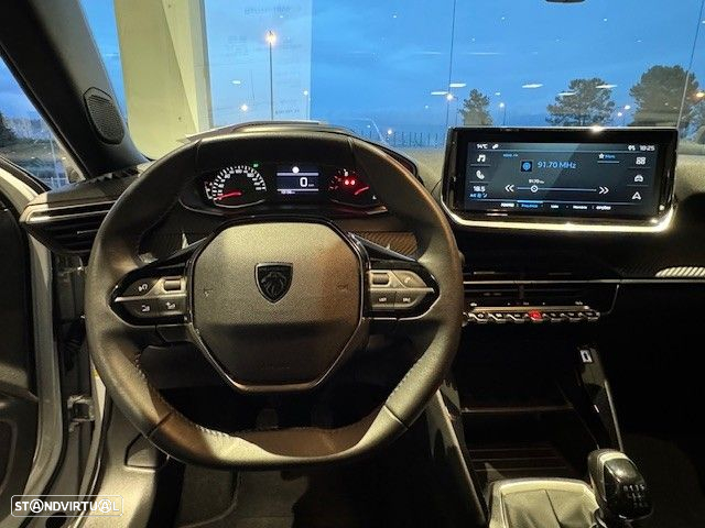 Peugeot 2008 1.2 PureTech Active - 11