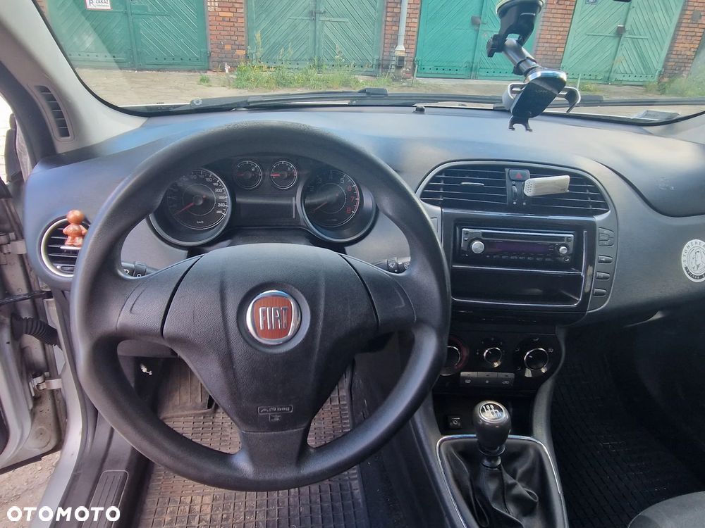 Fiat Bravo 1.4 16V Estiva Plus - 5