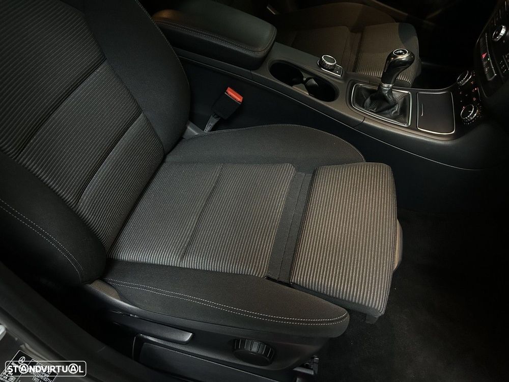 Mercedes-Benz B 180 CDI Urban - 56