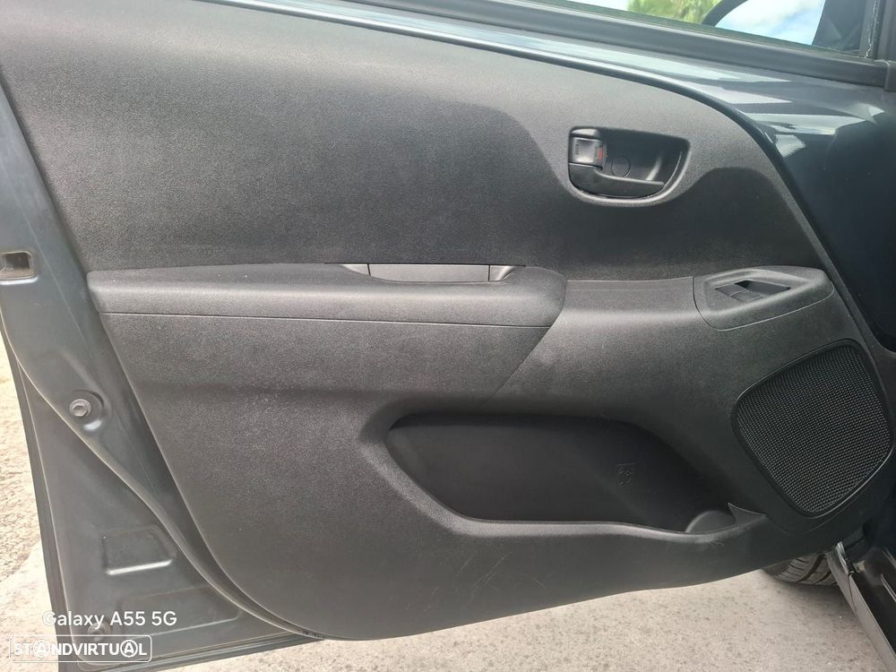 Toyota Aygo 1.0 X-Play Plus+X-Touch - 38