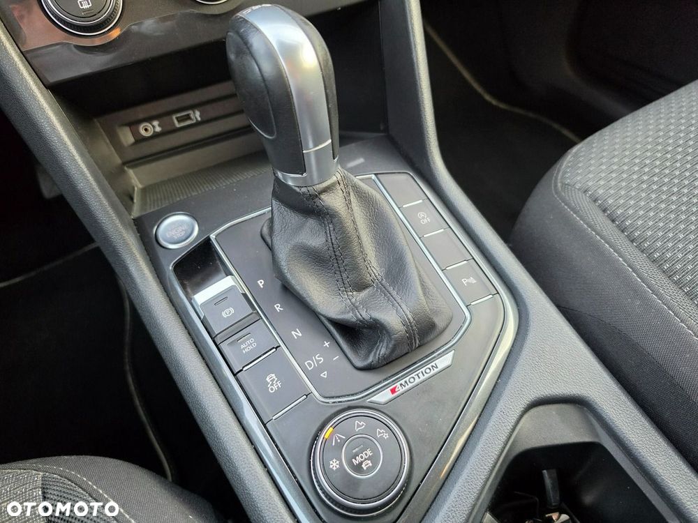 Volkswagen Tiguan Allspace - 37