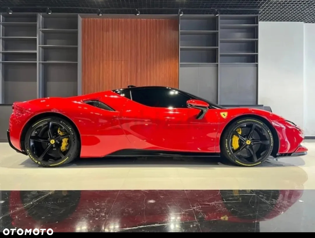 Ferrari SF90 Spider - 3