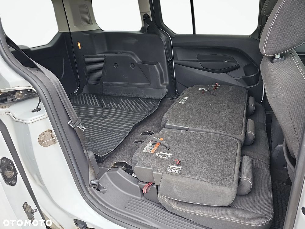 Ford Tourneo Connect 1.5 TDCi Titanium - 20