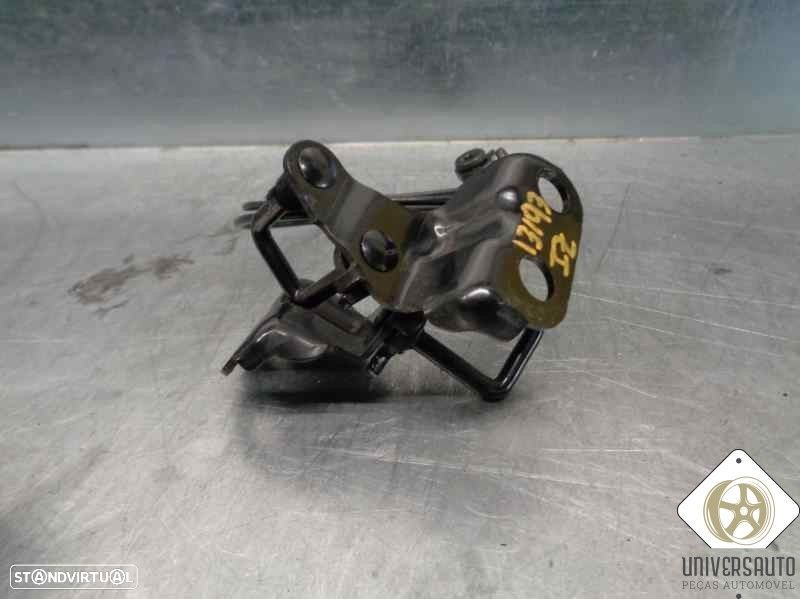 DOBRADIÇA PORTA SMART FORTWO COUPÉ 2008 - 1