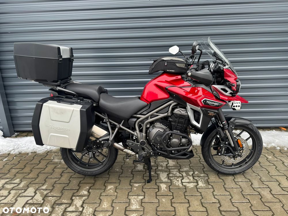 Triumph Tiger - 1